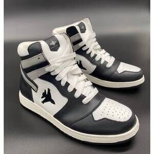 NEW DUCHESS AIR unisex roll out sneakers in the hangar